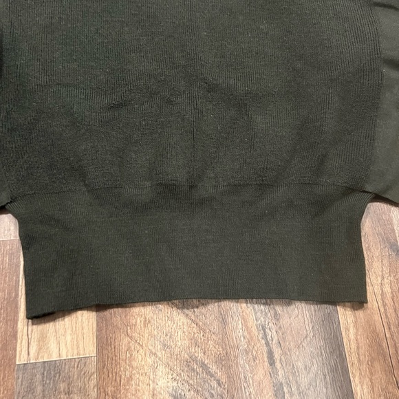 Zara brand new jumper💚 
Khaki never worn zara jumper! - Picture 6 of 6